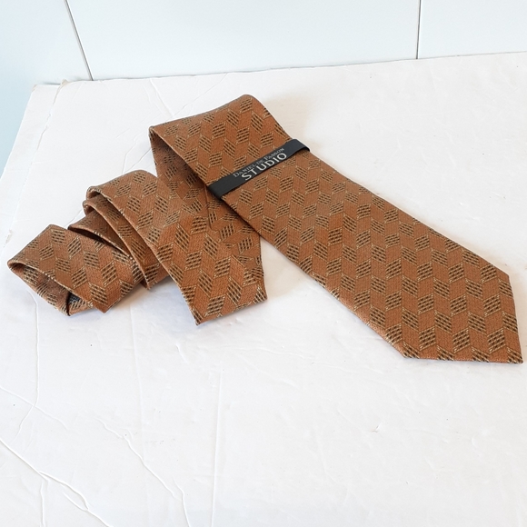 New Daniel De Fasson Studio Geometric Necktie - Picture 1 of 10